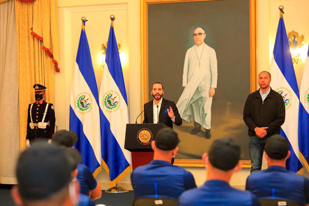 presidente de El Salvador, Nayib Bukele, funcionarios corruptos, PDVSA