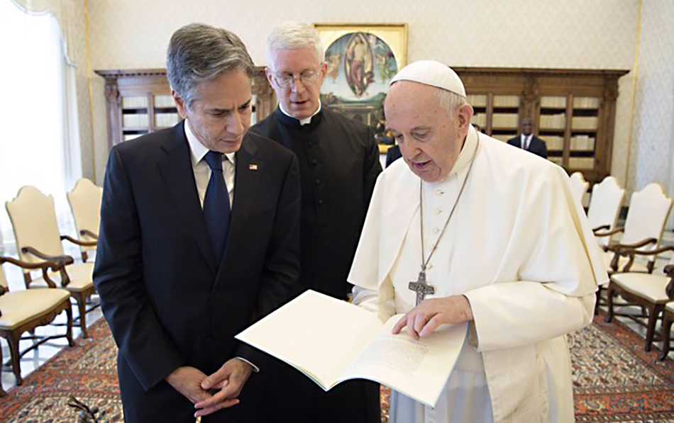 Papa Francisco: del desplante a Pompeo a la reunión “cordial” con Blinken