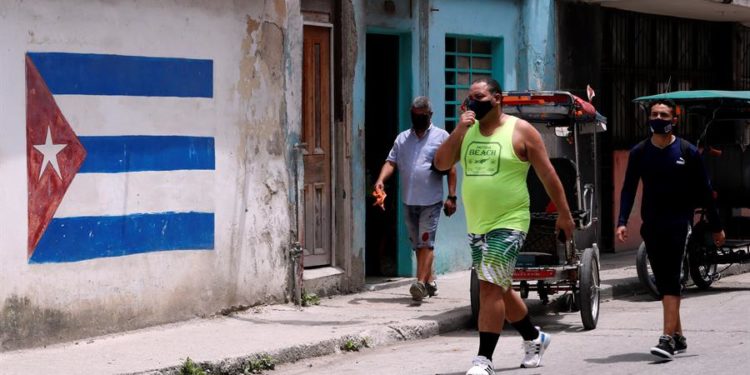 Dictadura castrista aviva el calvario de detenidos a un mes del despertar de Cuba