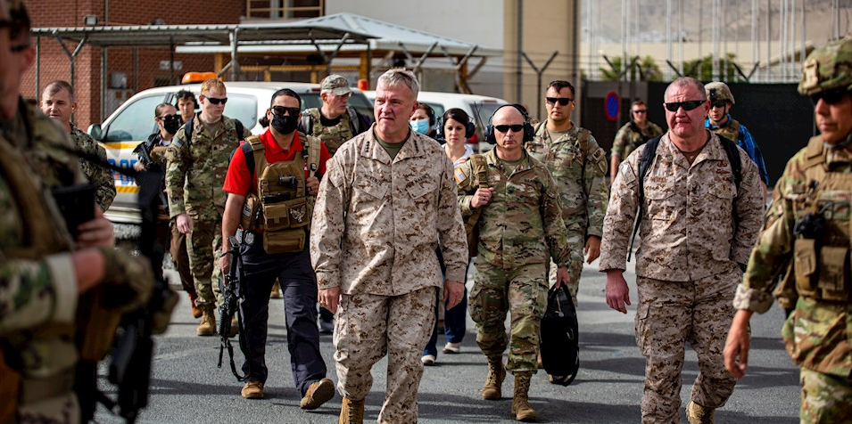evacuación de estadounidenses desde Afganistán