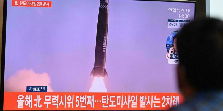 Ésta fue la tercera prueba de misiles de Corea del Norte en lo que va de año, después de que los días 5 y 11 disparara lo que asegura que son misiles hipersónicos.
