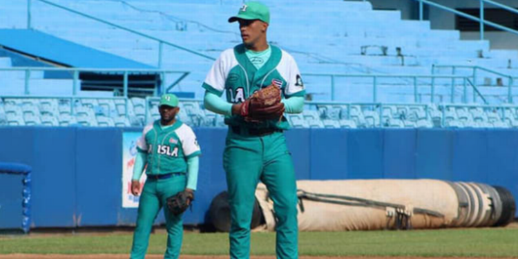 Cuba suma el séptimo jugador fugado del mundial de béisbol 