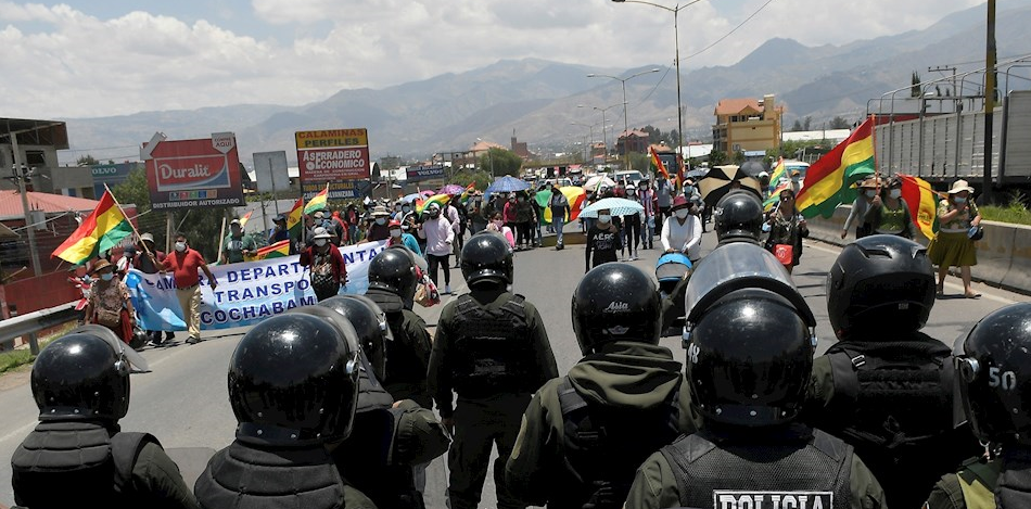 pero indefinido y manifestaciones en Bolivia
