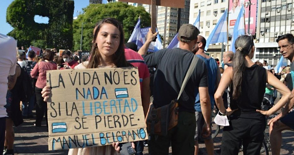 Argentina marcha contra el pase sanitario