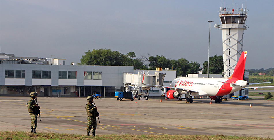 Ataque terrorista en aeropuerto de Cúcuta: dos policías y un civil muertos