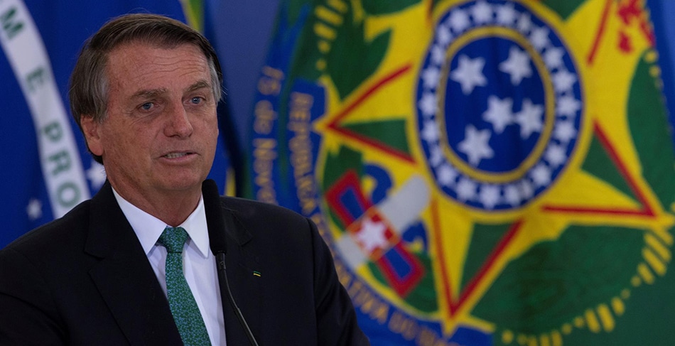 Bolsonaro: «Vacuna para niños solo con permiso de los padres»