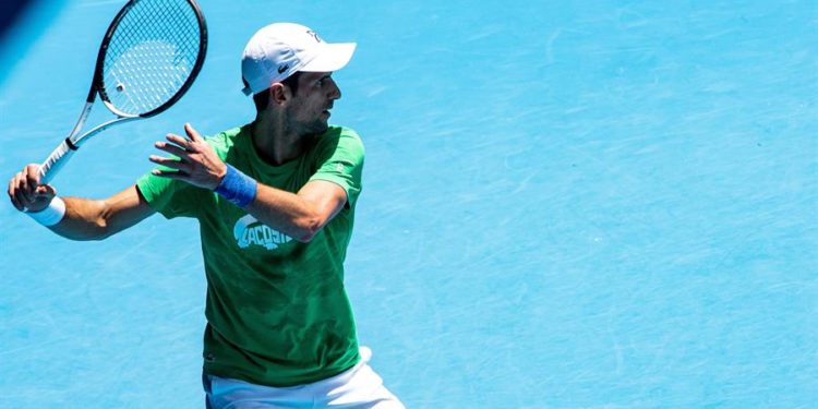 El caso Djokovic: el jugador serbio busca conquistar su décimo título y consagrarse como el tenista con mayor cantidad de Gran Slams de la historia (21), por delante de Roger Federer y Rafael Nadal. (EFE)
