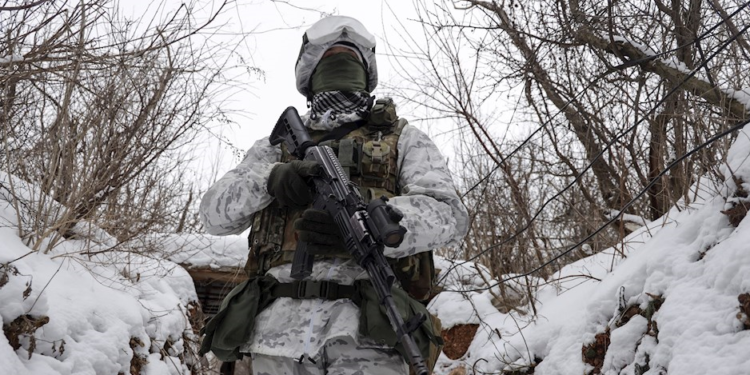 La semana pasada, el Ministerio de Defensa de Rusia informó de 498 bajas en las filas de los soldados rusos. (Archivo)