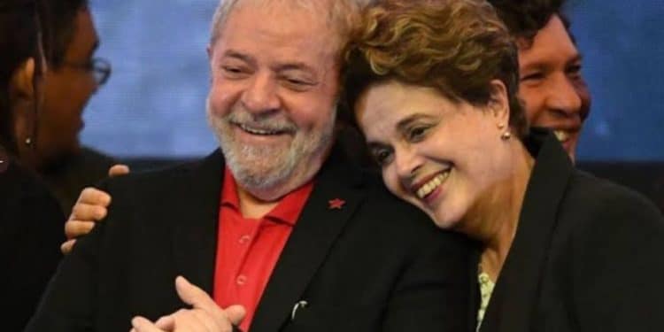 Bolsonaro sobre la era Lula-Rousseff: "Sufrimos las consecuencias de esos canallas"