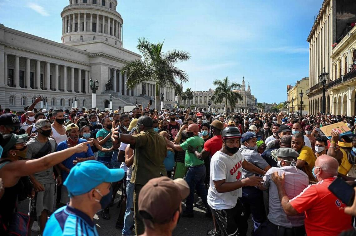 Tribunales cubanos imponen hasta 30 años de cárcel a manifestantes del 11J