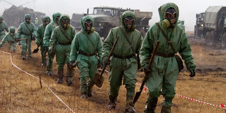 Rusia agota suministros y surge el riesgo de ataque con armas químicas 