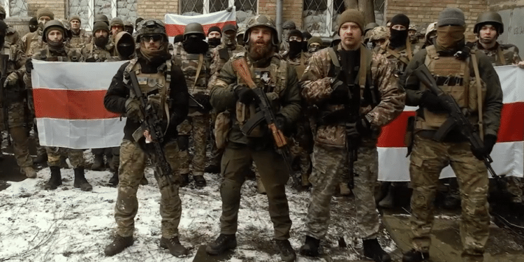 Bielorrusos crearon batallón especial para la defensa de Ucrania