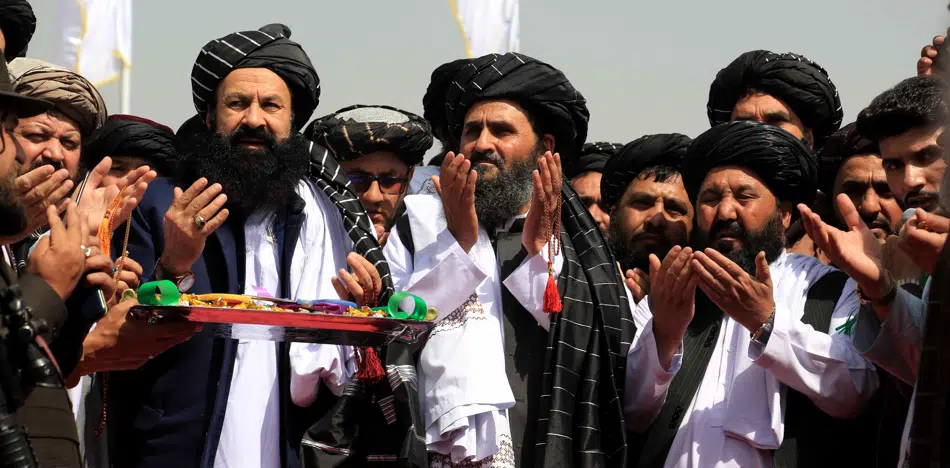 talibanes exigen uso de barbas a los hombres