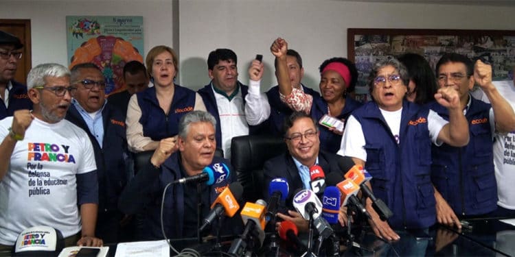 Nueve medios colombianos víctimas de la abusiva relación de Petro con la prensa