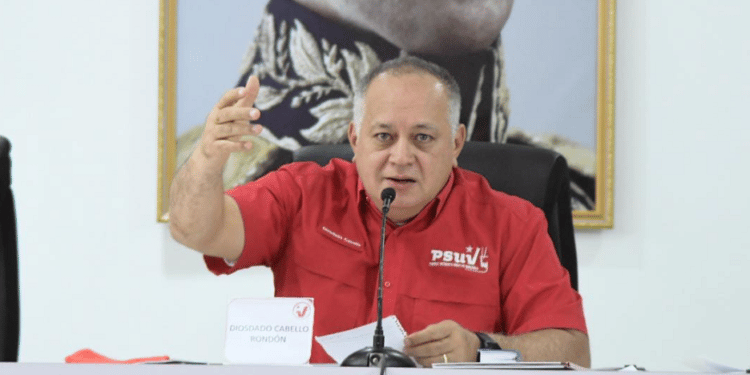 Cabello negó que la posible habilitación estuviese contenida en el acuerdo firmado durante el diálogo en Barbados, y tildó al jefe de la delegación opositora de "mentiroso".
