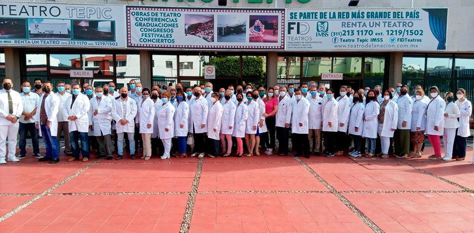 Médicos cubanos en México: 420.000 dólares mensuales para la dictadura