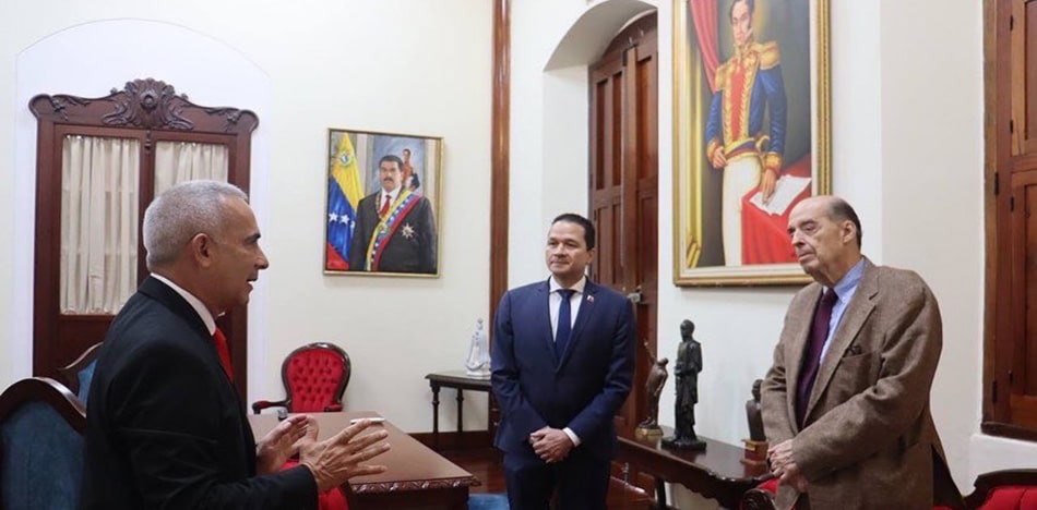 Cancilleres de Petro y Maduro pactan “normalización gradual” de relaciones