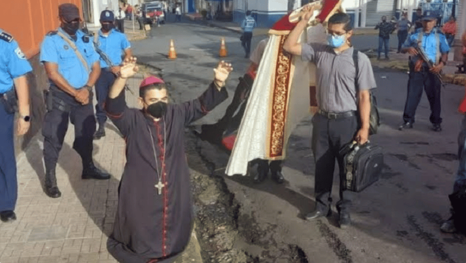 Todos contra la dictadura socialista que persigue a católicos en Nicaragua
