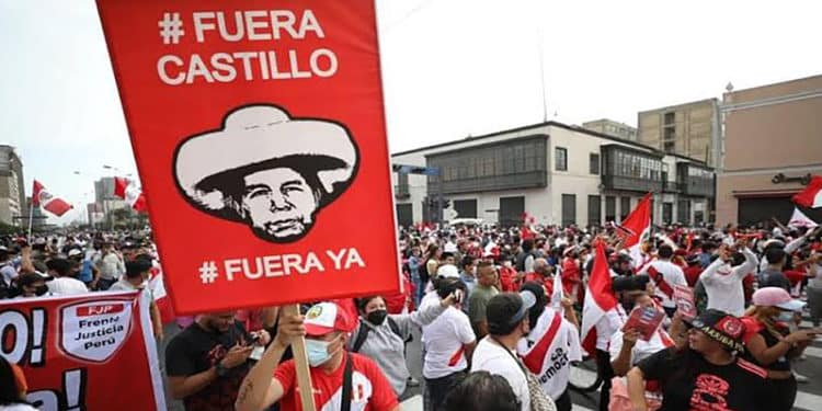 Perú contra la revolución comunista