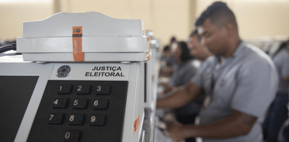 Ministerio de Defensa de Brasil no descarta "fraude" en las elecciones