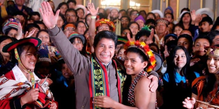 Batalla definitiva entre Castillo y el Congreso de Perú: ¿Vacancia o disolución?