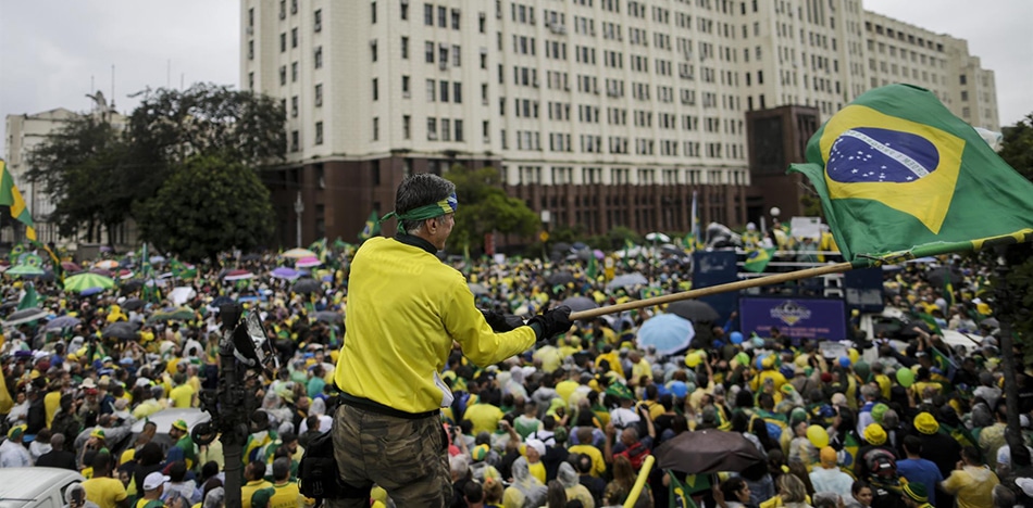 Estas son las "anomalías" electorales que impulsaron las protestas en Brasil