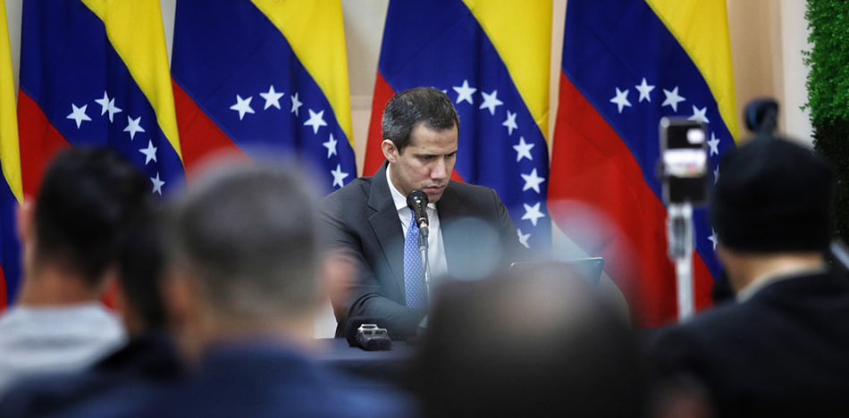 Mayoría de aliados de Guaidó pide "eliminar todo el Gobierno interino"