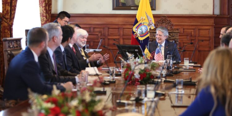 EEUU ley defensa apoyar Ecuador