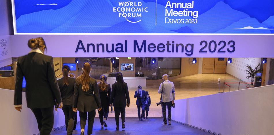 Prostitución durante el Foro de Davos expone de nuevo hipocresías del progresismo