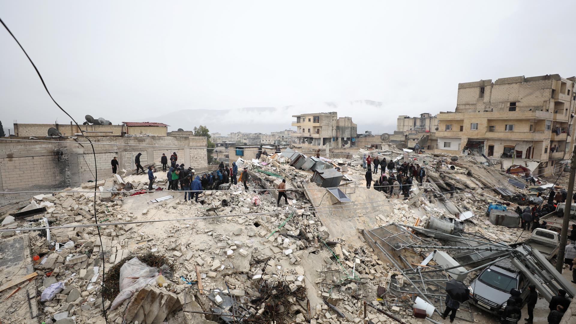 terremotos en Turquía ya dejan más de 3000 muertos