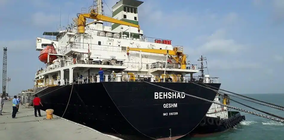 Tráfico de armas e inteligencia iraní en buques que monitorea EEUU