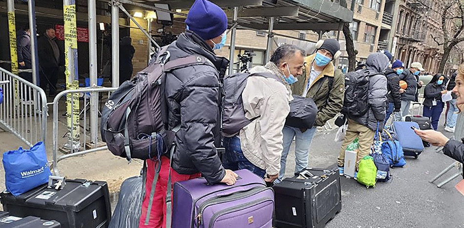 Migrantes venezolanos enviados a Canadá se están regresando a EEUU