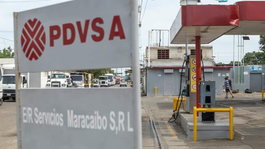 La escasez de gasolina en Venezuela, una crisis convertida en rutina
