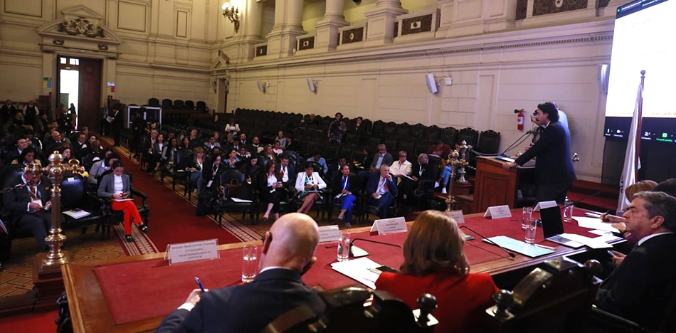 Congreso chileno: entre nuevas normas irrisorias y un oficialismo complicado