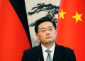 China destituye a su ministro de Exteriores, desaparecido hace un mes