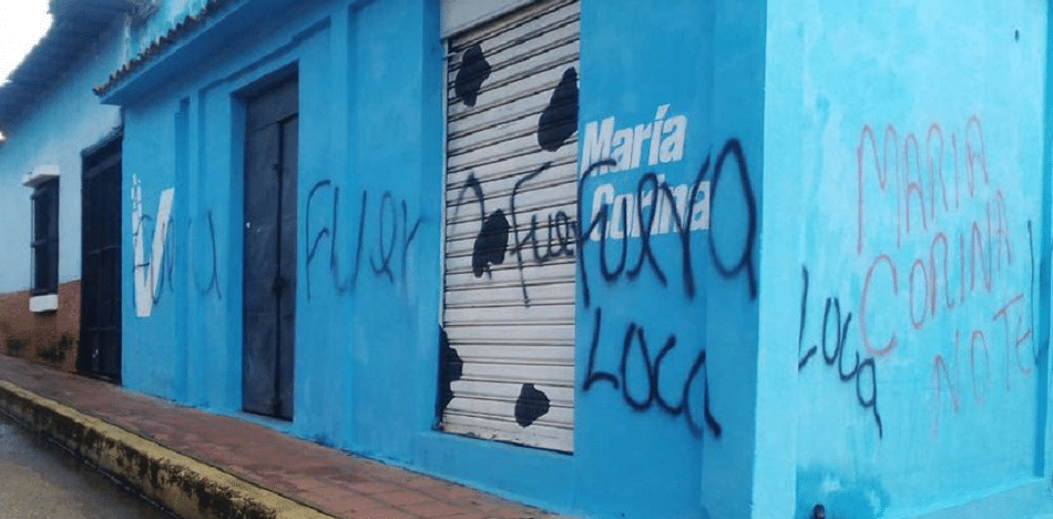 Chavismo continúa violentando recorrido de María Corina por Venezuela