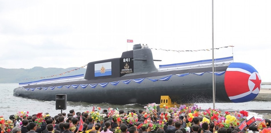Corea del Norte muestra su nuevo "submarino para ataques nucleares"