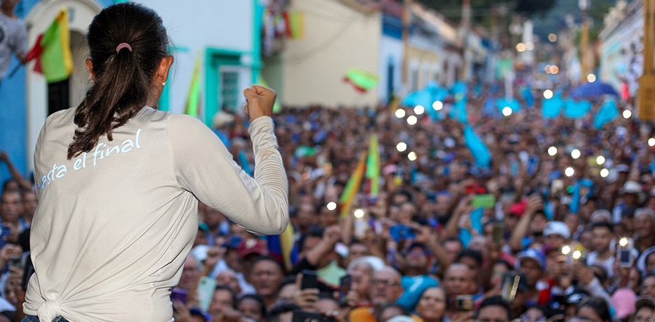 María Corina enumera razones para desconfiar de acuerdos con Maduro