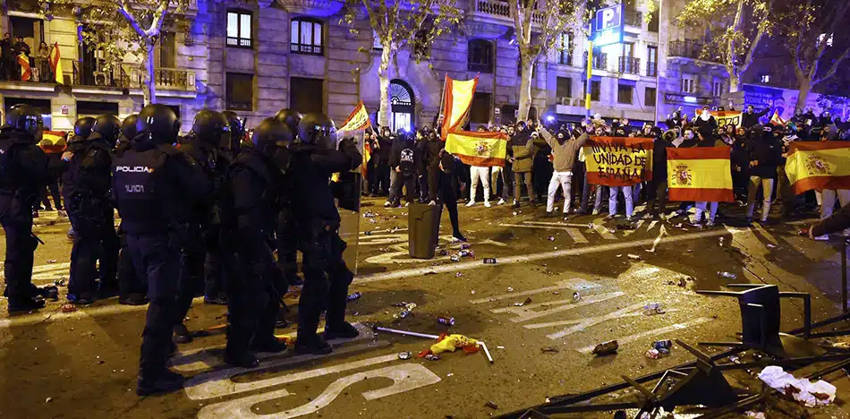 Colapso total del Estado español