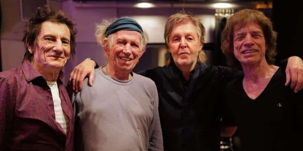 Uno de los "crossovers" más esperados del rock: Los sobrevivientes de los Rolling Stones y el mítico exBeatle, Paul McCartney. (Twitter)