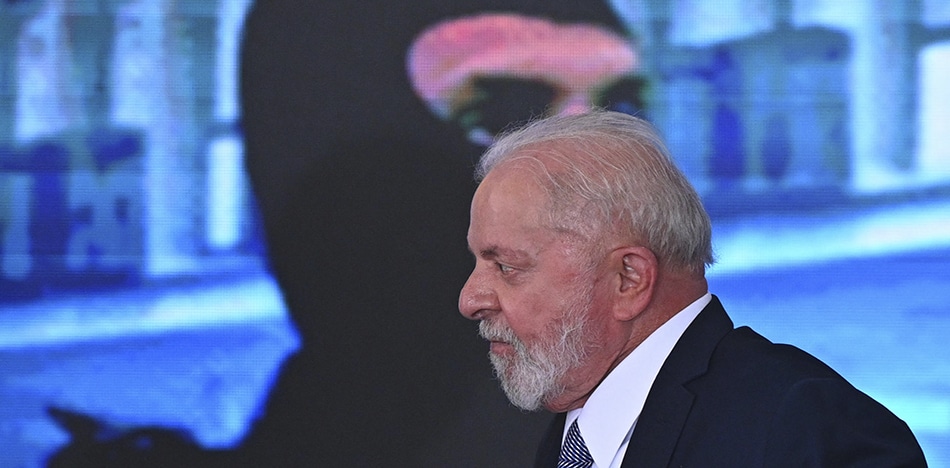 Lula avança em meio a vinganças e favores