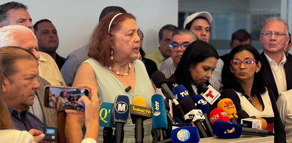 Corina Yoris denuncia el descarado boicot del régimen a su postulación