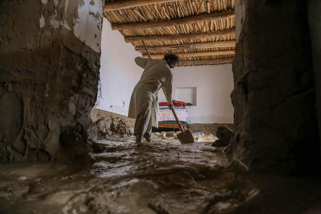 Las inundaciones en Afganistán ya dejan 342 muertos y 1630 heridos