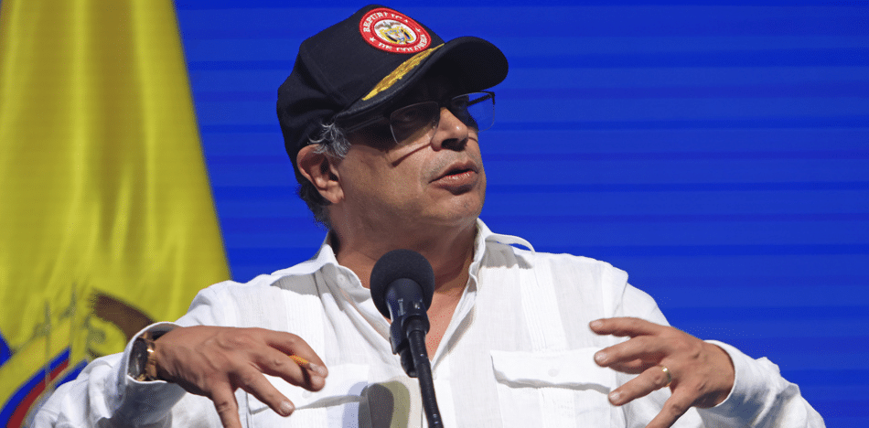 Gustavo Petro lleva a Colombia al default