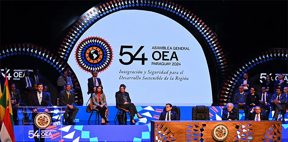 OEA inicia sesiones plenarias con crisis de Bolivia acaparando la agenda