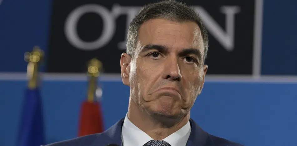 Pedro Sánchez refuerza su poderío sobre los medios de comunicación