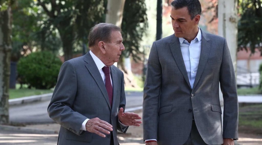 Pedro Sánchez recibe a Edmundo González: "España sigue trabajando en favor de la democracia"