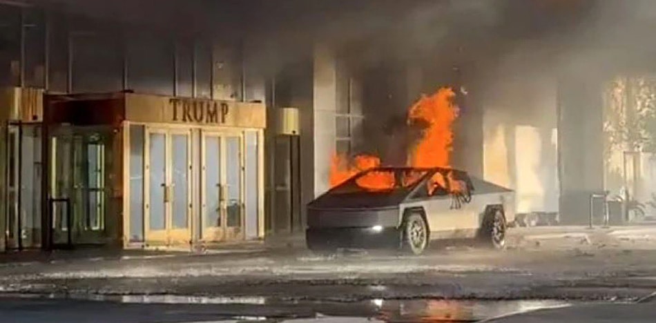 Investigan como posible acto terrorista la explosión de un Tesla frente al Trump Hotel de Las Vegas