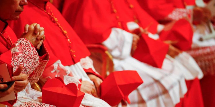 El cónclave para elegir al nuevo papa iniciará el 7 de mayo
