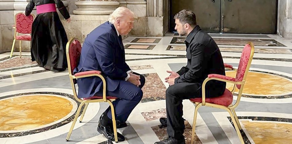 El funeral de Francisco deriva en un cara a cara vaticano entre Trump y Zelenski